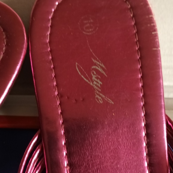 Shoes - Picture 3 of 6